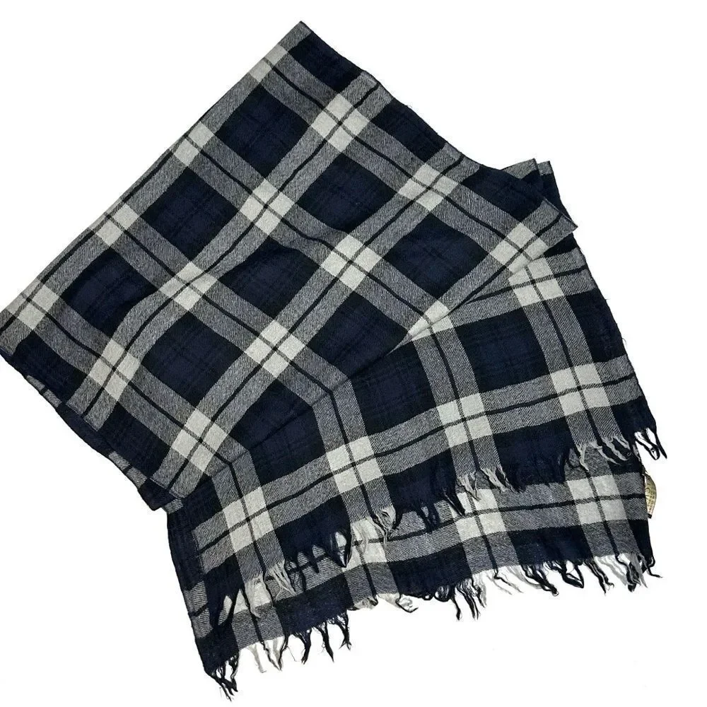 Amicale Wool Large Oblong Scarf Plaid Gray Black Lightweight Men's Women's